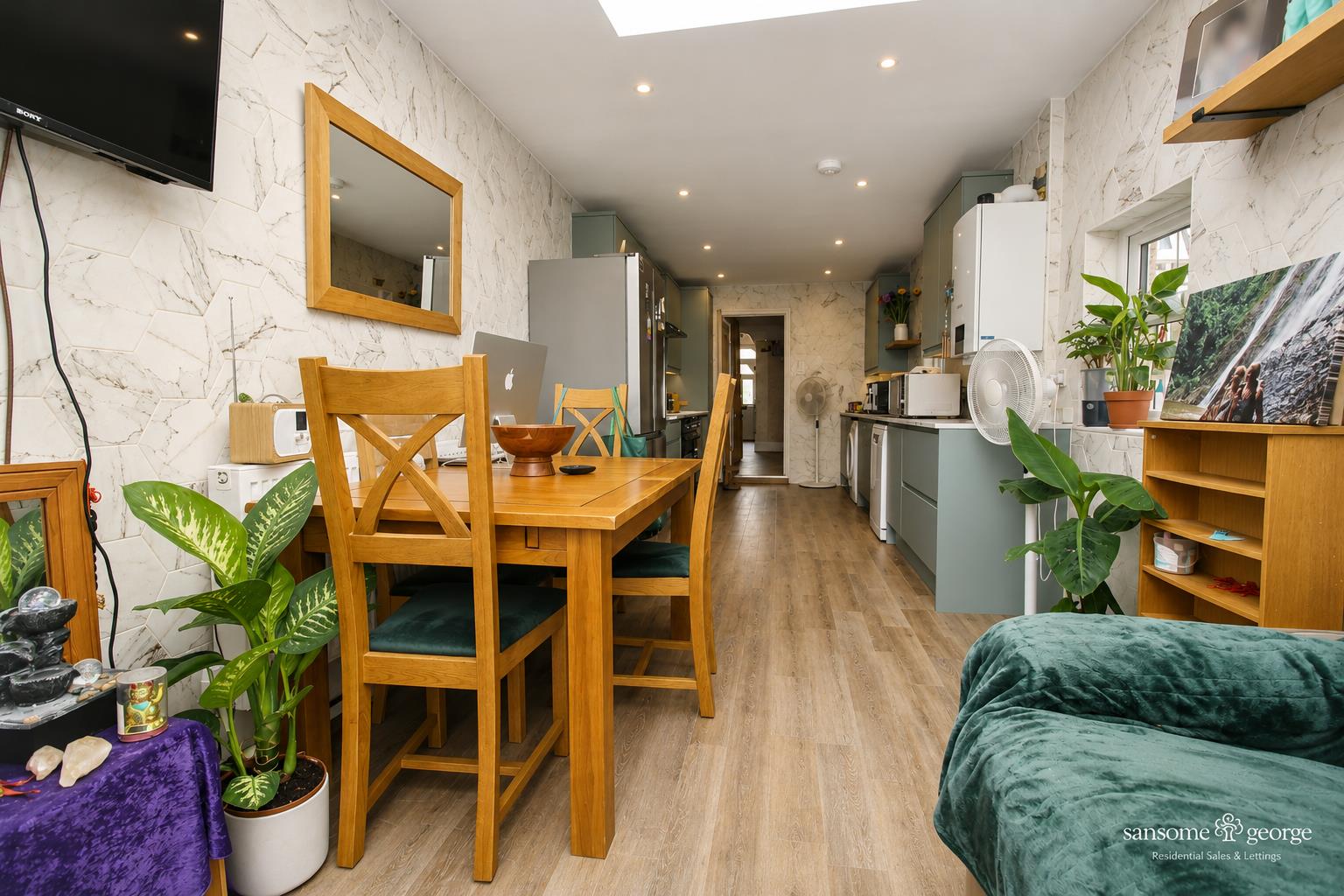 Blundells Road, Tilehurst, Reading
